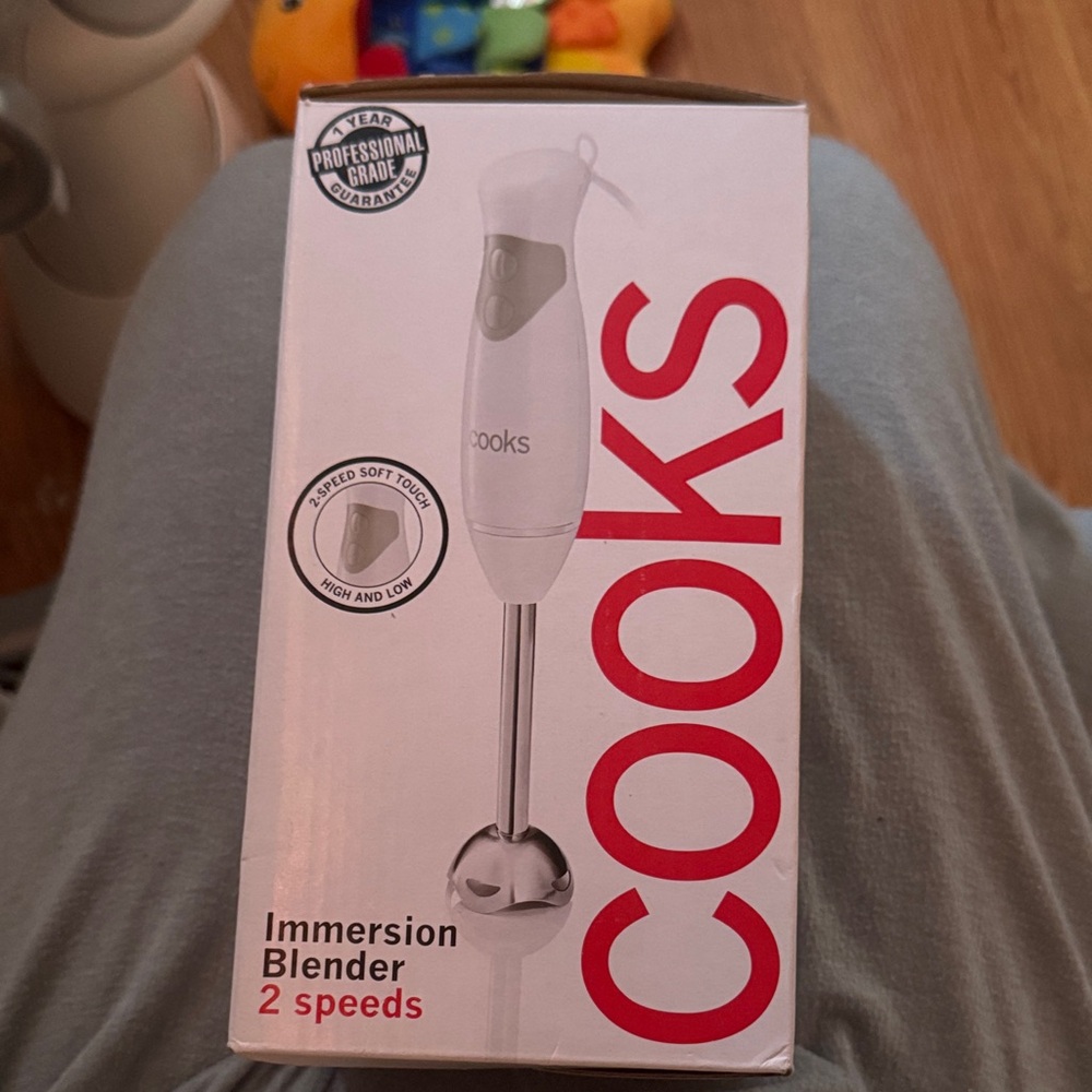 White Immersion Blender - 2-Speed Hand Blender